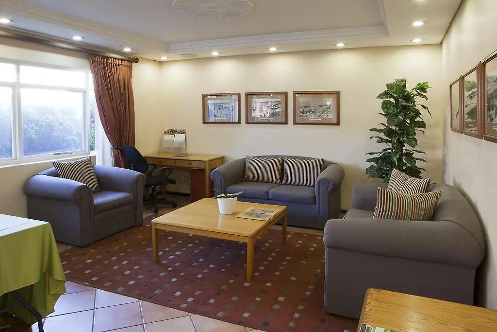 Brookes Hill Suites Hotel Port Elizabeth 3*,
