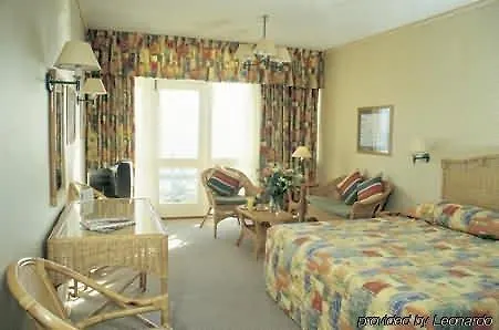 Brookes Hill Suites Hotel Port Elizabeth 3*,